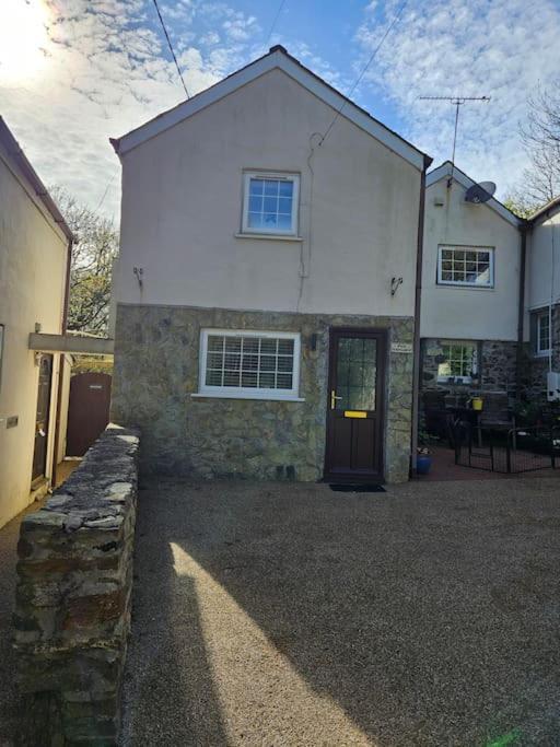 The Hayloft, Bannsvale Farm Villa ทรูโร ภายนอก รูปภาพ